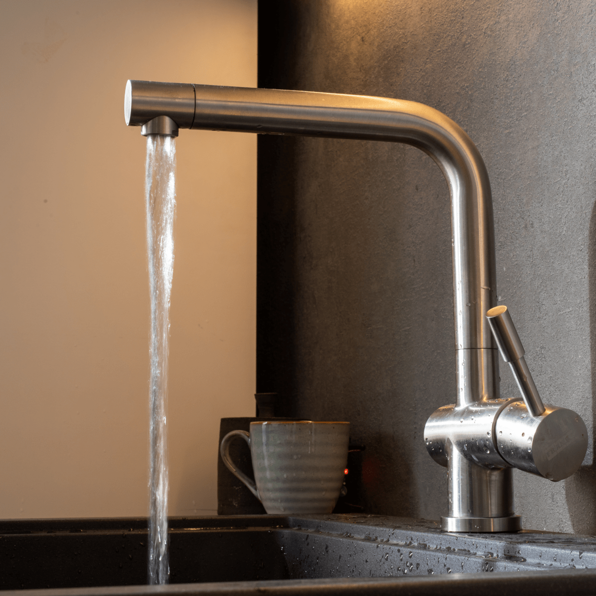 Airbnb water faucet